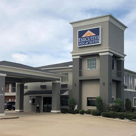 Executive Inn And Suites Joaquin Kültér fotó