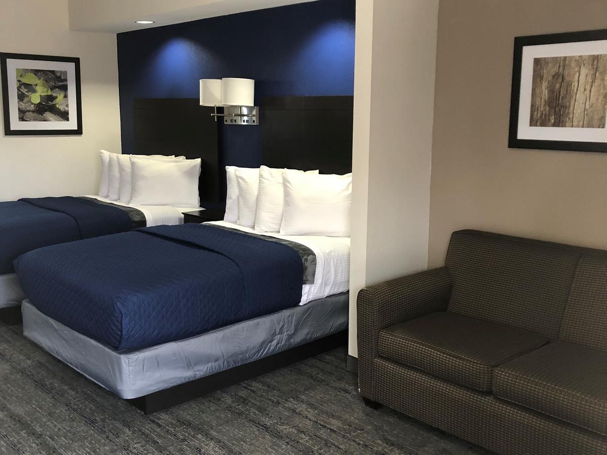 Executive Inn And Suites Joaquin Kültér fotó